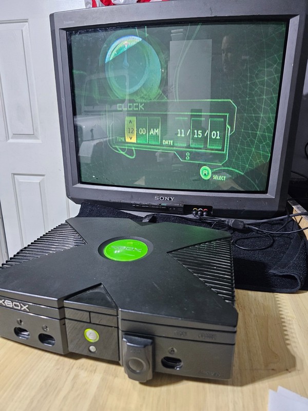 Original Microsoft Xbox Console Only - Read description - gallery