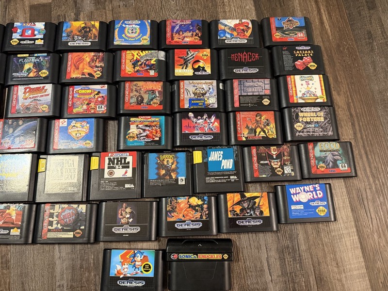 SEGA Genesis 2 Bundle: Console , 2 Controllers, 45 Games & More - Tested Working gallery