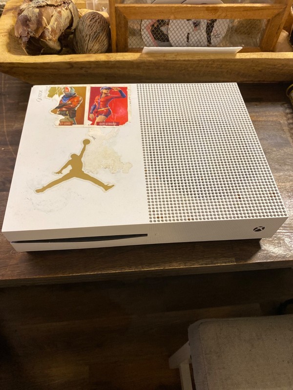 Microsoft Xbox One S 1TB Console – White