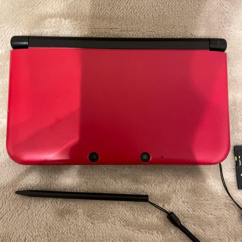 Nintendo 3DS LL Red x Black Console , 2 Softs etc. Ready-to-play Set Used gallery