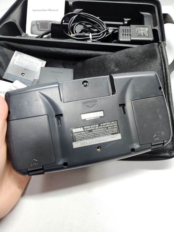 SEGA Game Gear Handheld System - Black (For Parts/Repair) Carry Case 3 Games gallery