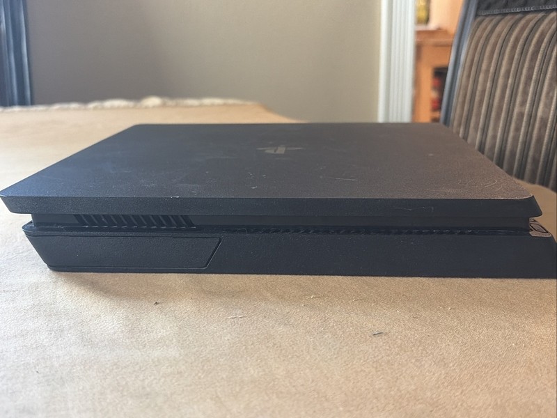 PlayStation 4 Slim PS4 1TB Black Console CUH-2215B v13.50 w/Cords Controller(6 gallery