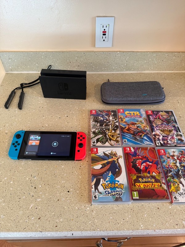 Nintendo Switch Bundle With 6 games and 128gb SD card, comes with all cables
