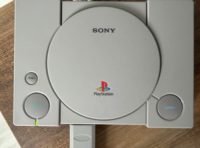 Sony PlayStation PS1 Classic Mini 512GB w/ Wireless Controller 1000 Games gallery