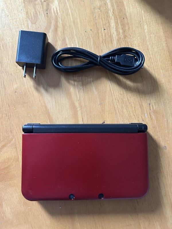 Nintendo 3DS XL RED – GameStop Premium Reconditioned – IN HAND – SHIPS FAST!