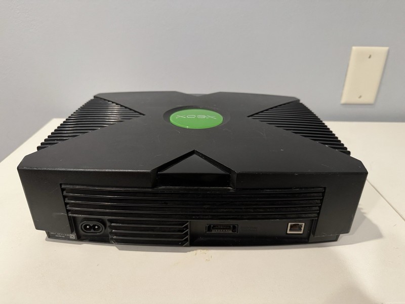 Microsoft Original Xbox Console FOR PARTS OR REPAIR gallery