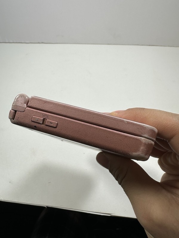 Used Metallic Rose Nintendo DSi XL Handheld System Tested No Stylus READ! gallery