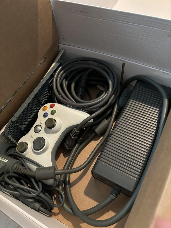 Microsoft XBOX 360 Game Console 20GB 2005 Release Memorial Pack model Japan F/Sl gallery