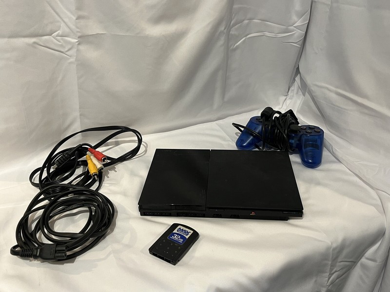 Sony PlayStation 2 Slim: Battlefront 2, GTA, Corvette, LOTR, Sly Cooper