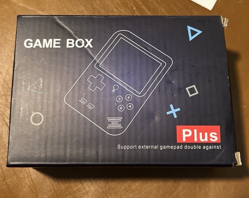 Game Box Plus 400 in 1 Handheld Gamepad