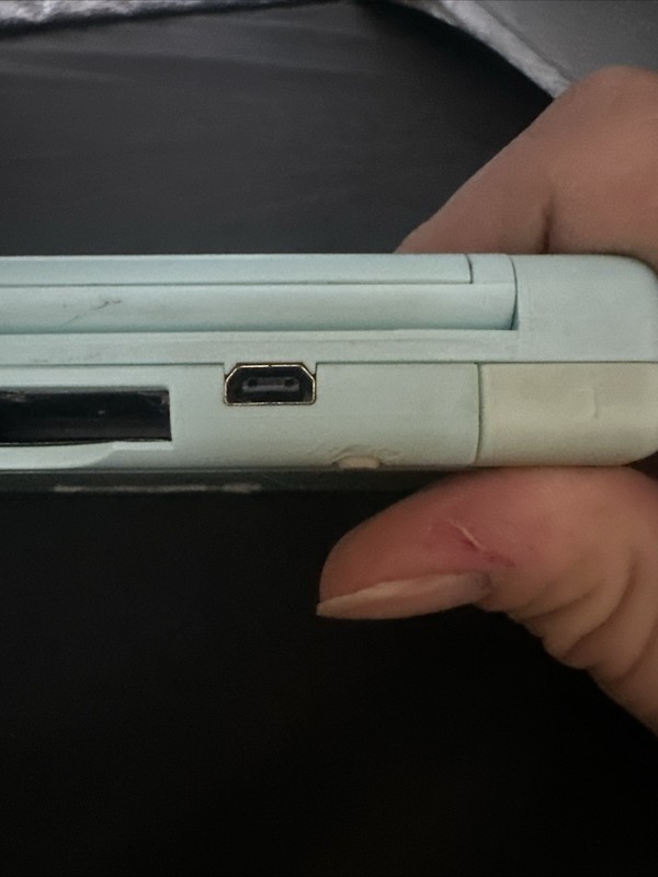 Nintendo DS Lite Console - Light Blue | With Charger | USA English gallery