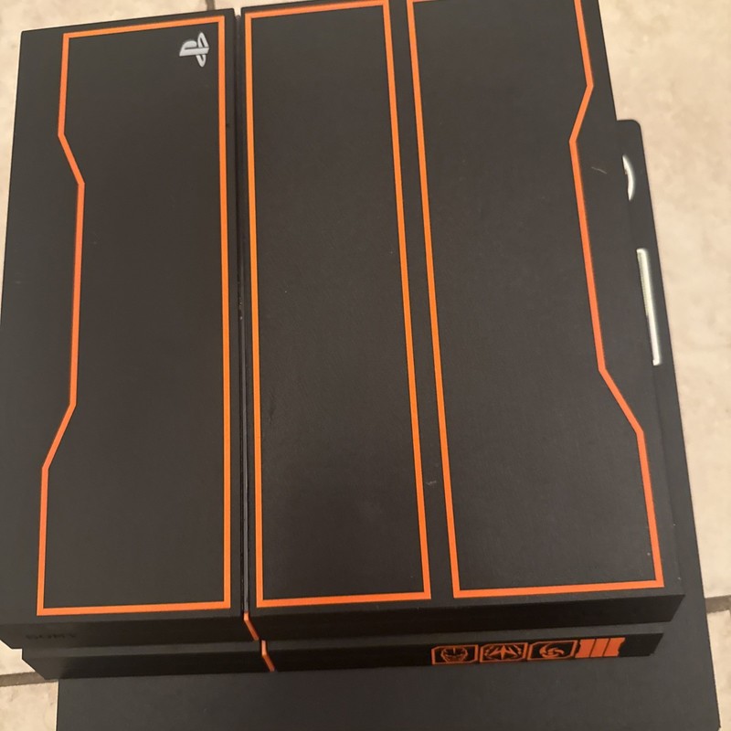 Sony PlayStation 4 1TB Call of Duty Edition – Tested Console Only