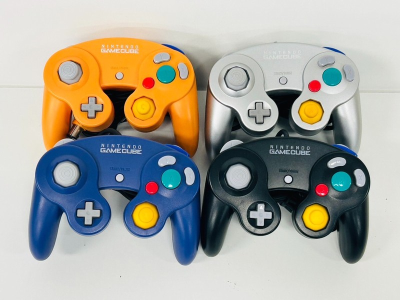 Nintendo Gamecube Controller Orange Silver Violet Black set Very good B-53