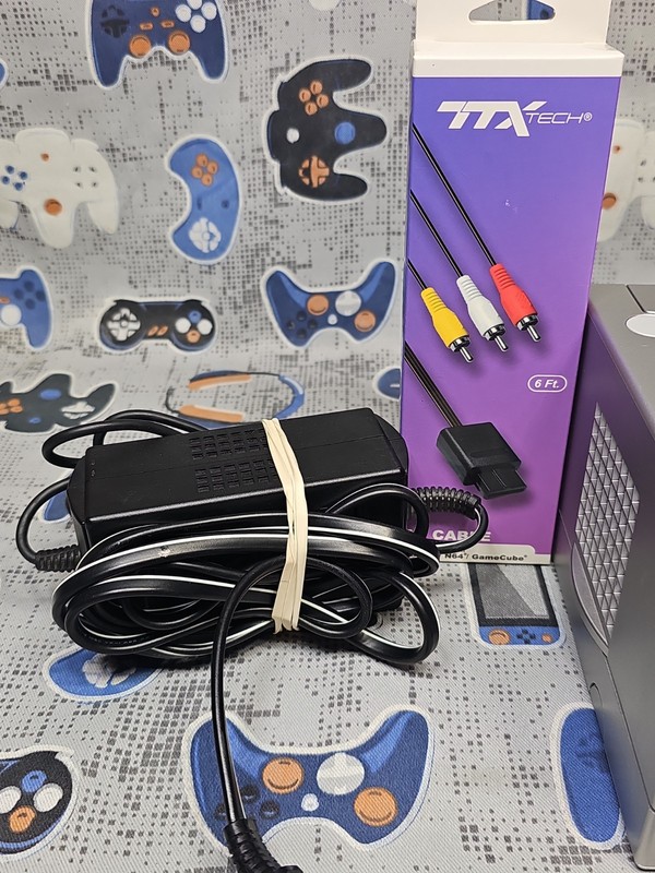 Nintendo GameCube Silver - DOL-101 USA - w/ Controller & Cords CONDITION TESTED gallery