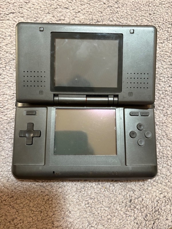 Nintendo DS Graphite Black Handheld System - Good Condition! - TESTED & WORKING gallery