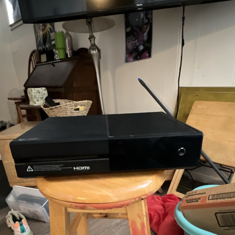 Microsoft Xbox One Console 1540 Black HDMI S/PDIF USB Ethernet IR Out+power cord