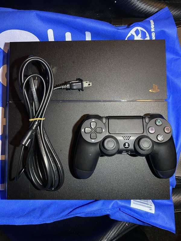 Sony PlayStation 4 PS4 Black Console w/ DualShock 4 Controller