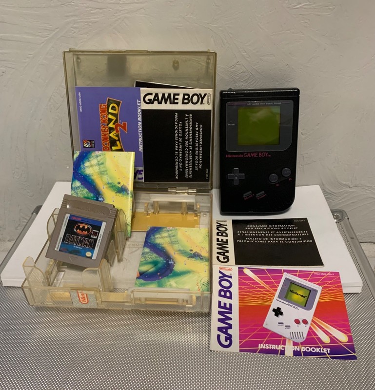 Nintendo Game Boy DMG-01 Black HW-USA-3 & Retail Plastic Case