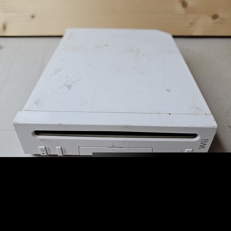 Nintendo Wii Console White 2006 RVL-001 For Parts