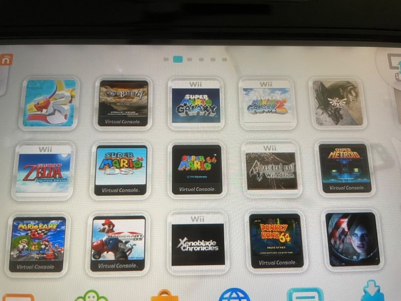 Wii U with 36 digital games, 1 physical game (Wii U Mario Maker bundle) gallery