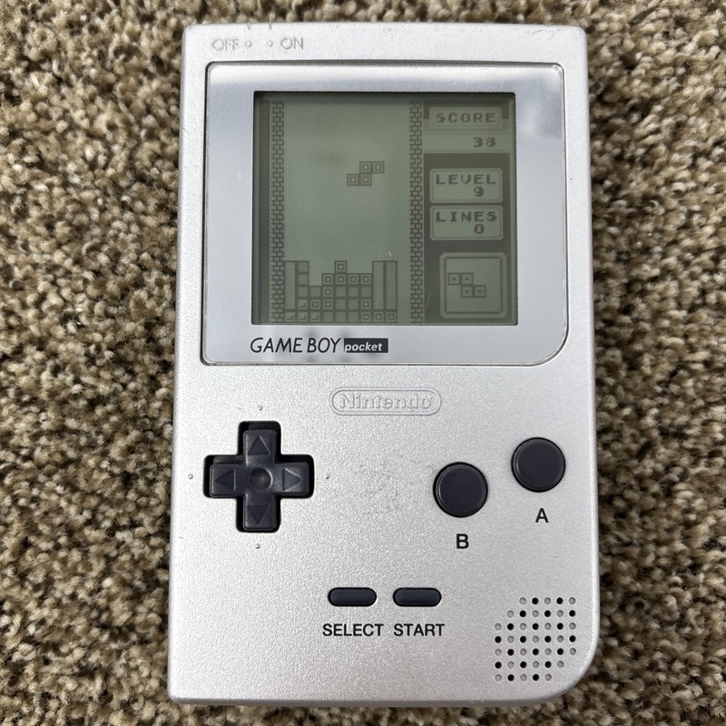 Gameboy Pocket Silver Nintendo Game Boy Pocket Edition