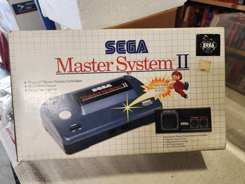 Sega Master System II w/Alex the Kidd built in! 1990 Launch Edition Gray Console