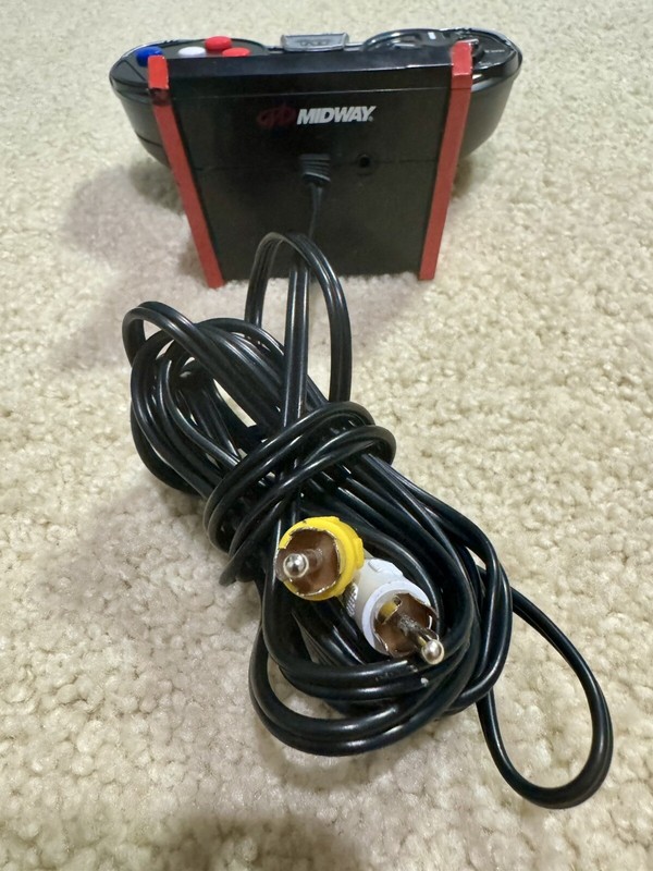 Mortal Kombat Plug in Play TV Games 2004 Jakks Pacific Midway Console (Works) gallery
