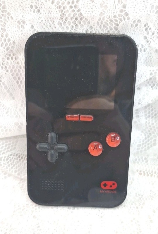 My Arcade Go Gamer Portable Built In Retro Games 16 Bit Handheld Games Play gallery
