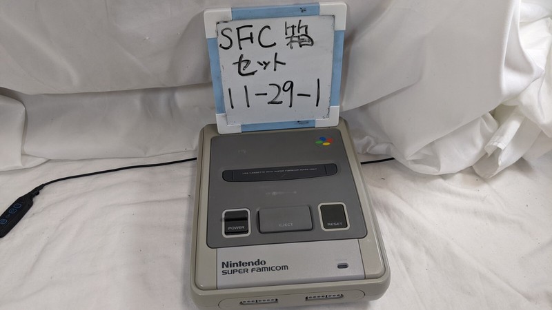 Nintendo Super Famicon SNES Console complete in Box excellent Condition 11-29-1 gallery