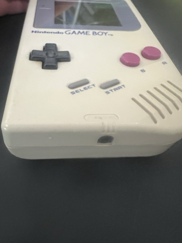Nintendo Game Boy DMG-01 Gray Handheld Console NTSC-U/C Stereo Headphone Jack gallery