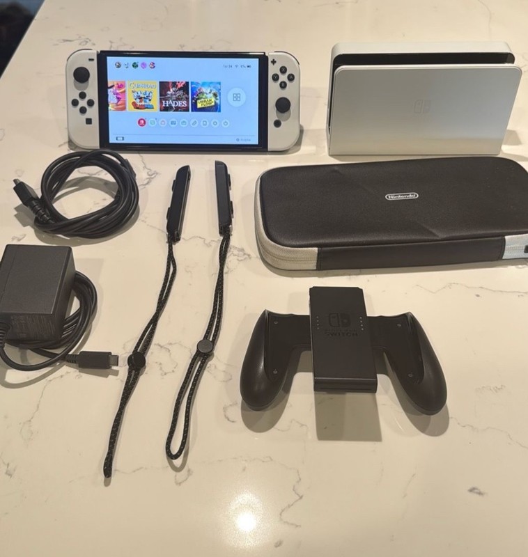 ⭐️Nintendo Switch OLED ⭐️Big bundle Console – 64GB -128gb Memory with 21GAMES✨🌟