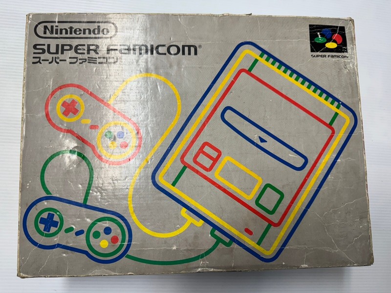 Nintendo Japanese Super Famicon Console W/1 Controller/Box, Manual And Cables