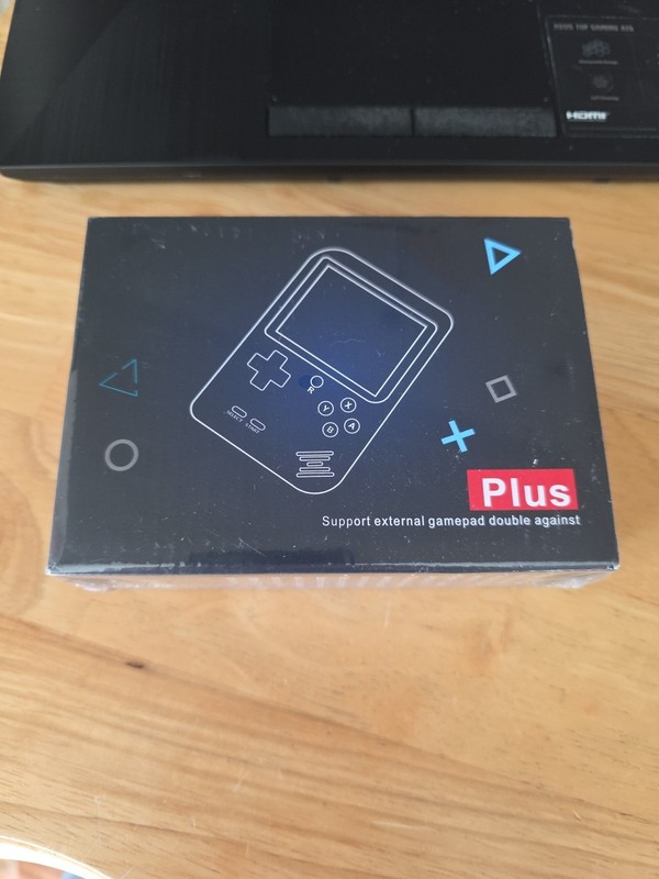 Game Box Plus 400 in 1 Handheld Gamepad – NEW Sealed