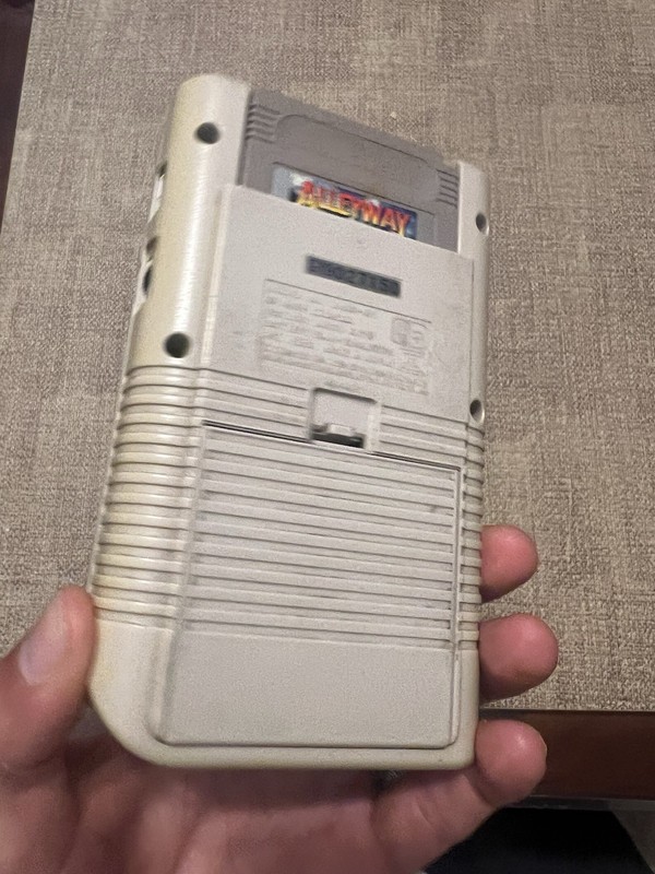 Nintendo Game Boy DMG-01 Gray Handheld System w/ Alleyway, 1989 NTSC-U/C gallery