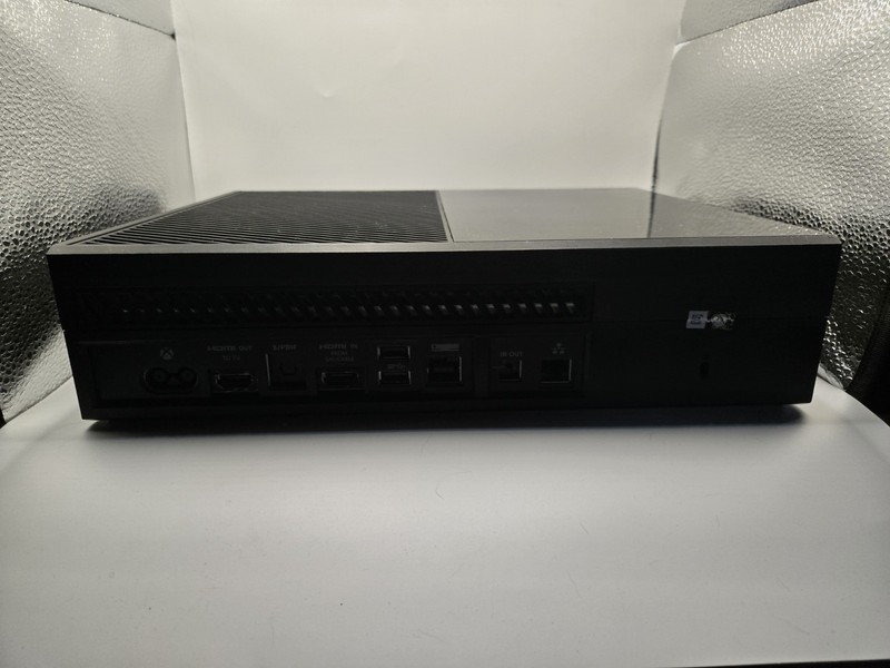Microsoft Xbox One 1540 Black Home Console No Cords No Controller Tested Working gallery