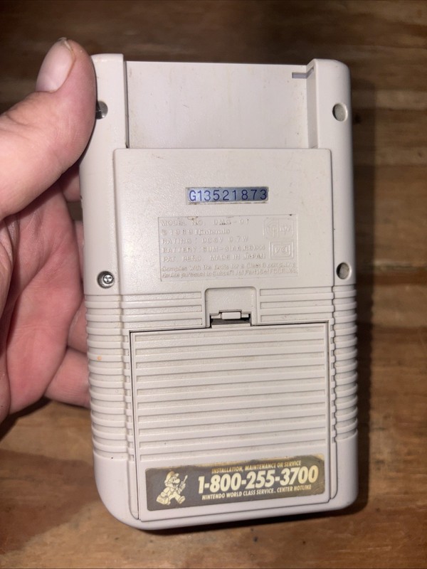 Nintendo Game Boy DMG-01 1989 Gray Portable Handheld System TESTED WORKS gallery