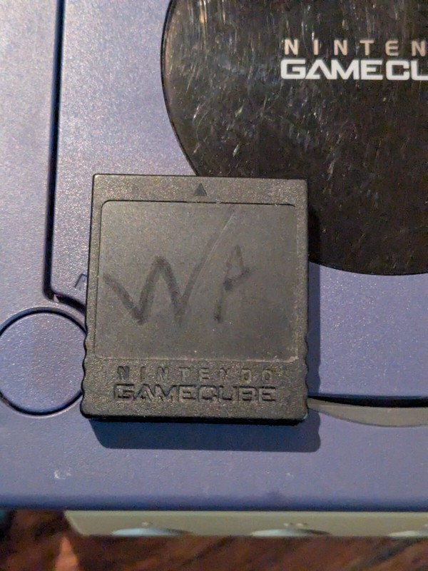 Nintendo GameCube DOL-001 System - Indigo - Memory Card HDMI Cords Controller gallery