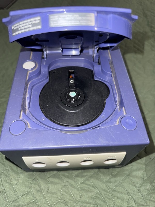 Nintendo GameCube DOL-101 Gaming System Indigo for Parts Or Repair gallery