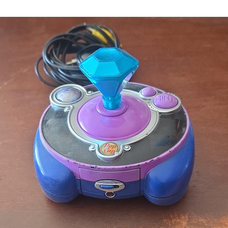 Pop Cap Plug-and-Play Purple/Blue/Black Composite RCA Home Console