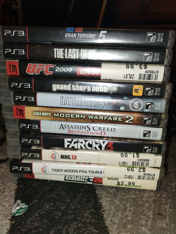 PS3 Fat Console Bundle + 10 Games – GTA V, Last of Us, MW2, GT5, Far Cry gallery