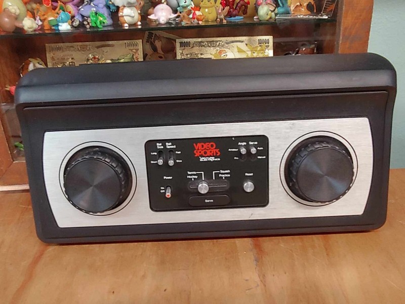 Vintage 1970s Venture VIDEO SPORTS Pong Gaming VS-1 Console w/ Original Box gallery