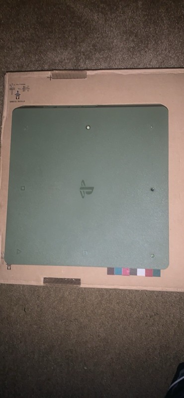 Sony PlayStation 4 Slim Call of Duty: WWII Limited Edition 1TB Green Camouflage gallery