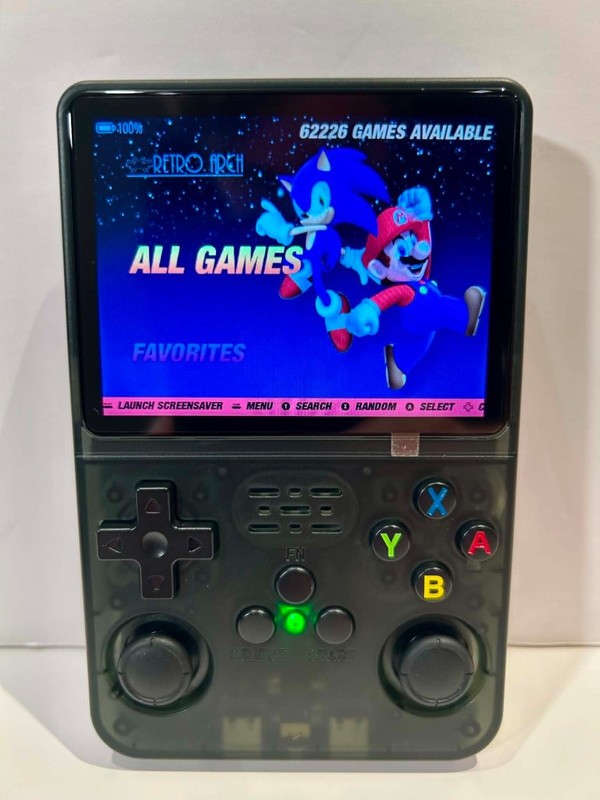 R36S RetroGamer Pro Black Handheld Console w/ 60,000+ Loaded SD Card Working