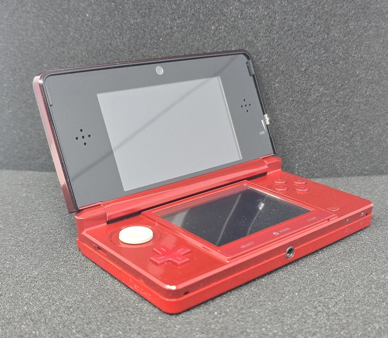 Nintendo 3DS Handheld System Flame Red CTR-001 w/ Charger TESTED gallery