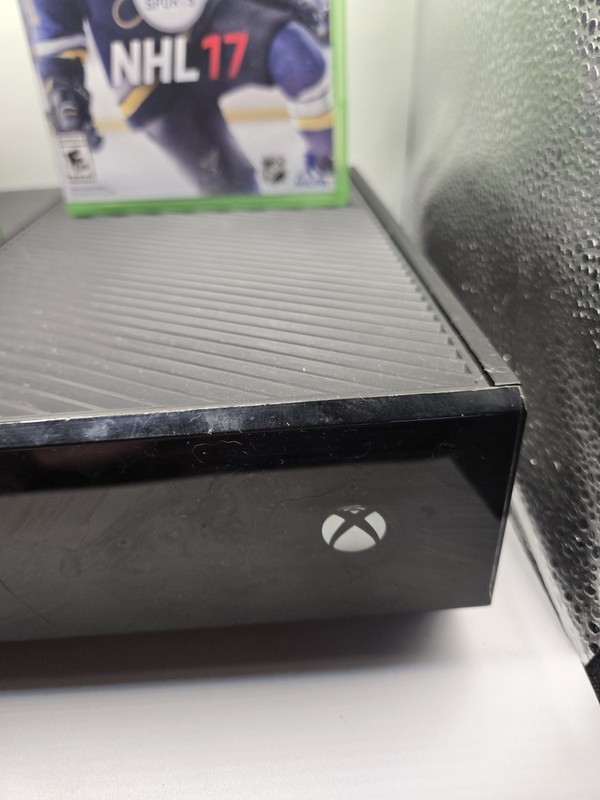 Microsoft Xbox One 1540 Black Home Console No Cords No Controller Tested Working gallery