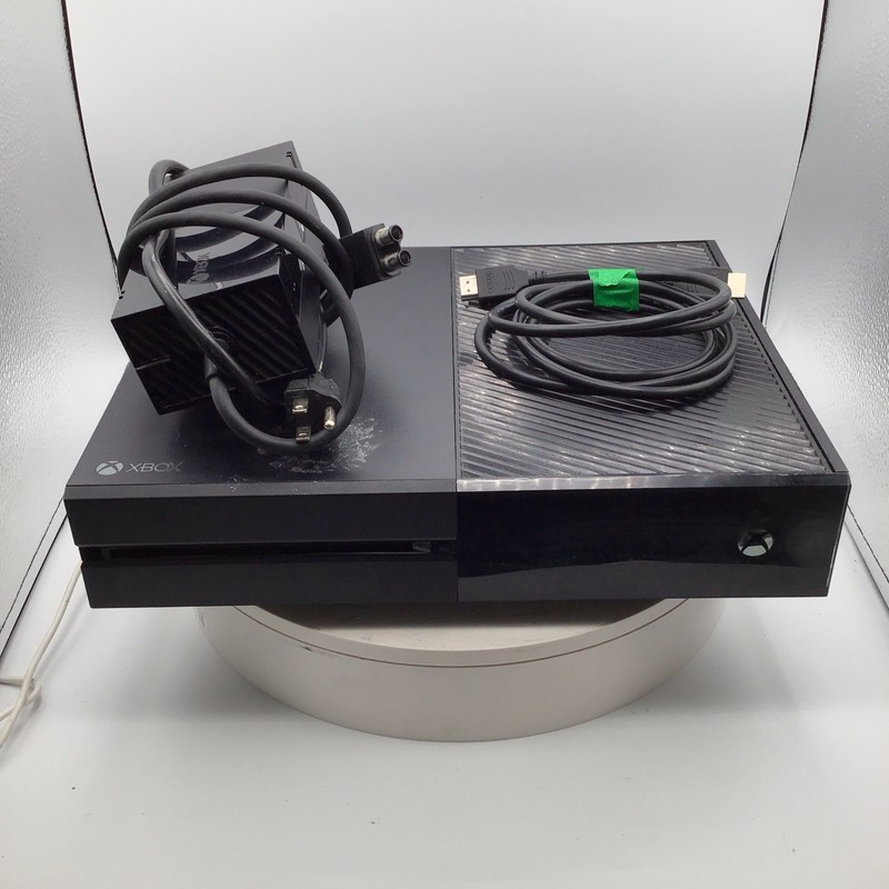 Microsoft Xbox One Console 500GB Model 1540 Black w/ Power Supply and HDMI Used