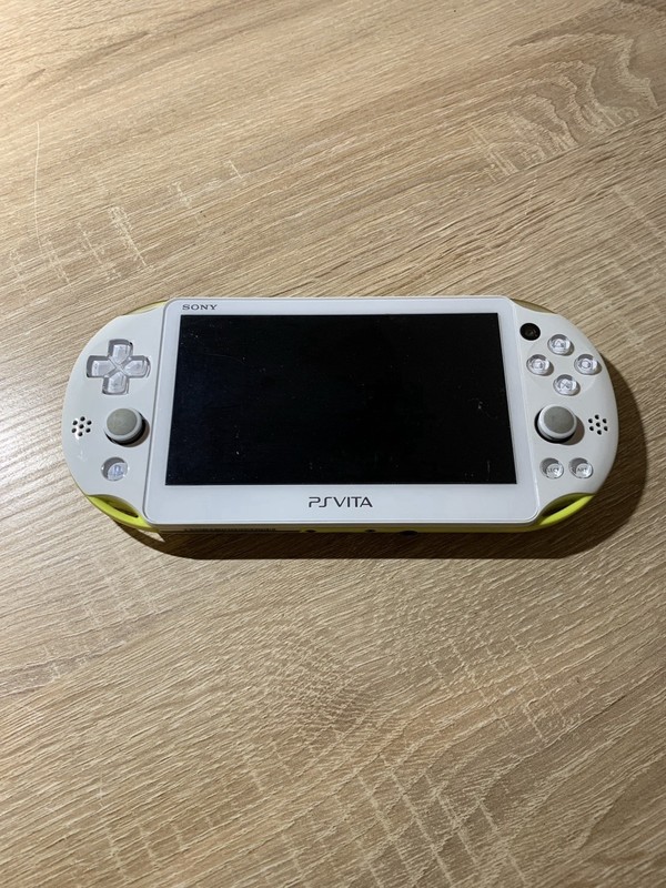 0786 Sony PlayStation PS Vita PCH-2000 Lime Green White Good TESTED
