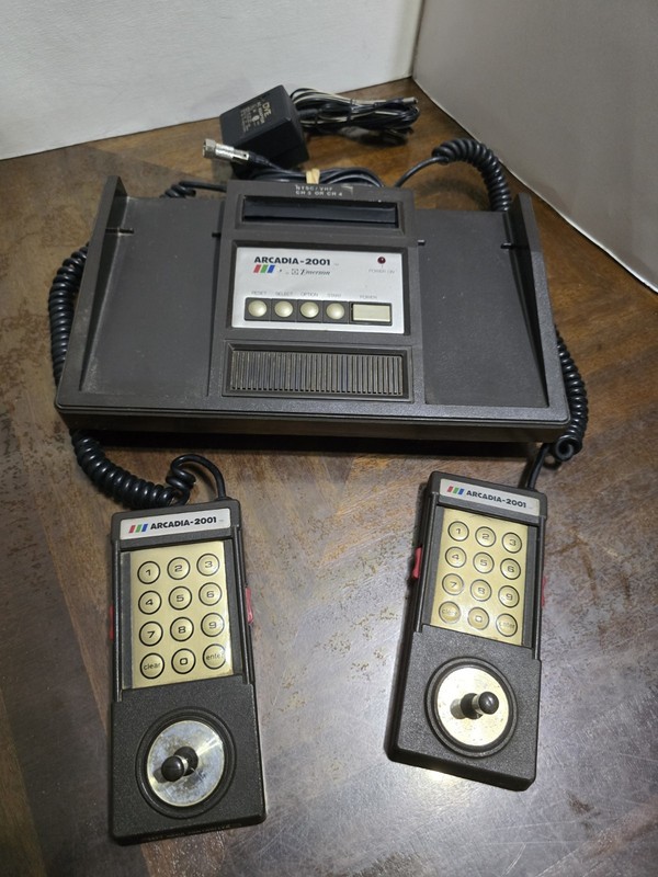 Emerson Arcadia 2001 Video Game Console (1982) Rare with 5 Games plus Manual gallery