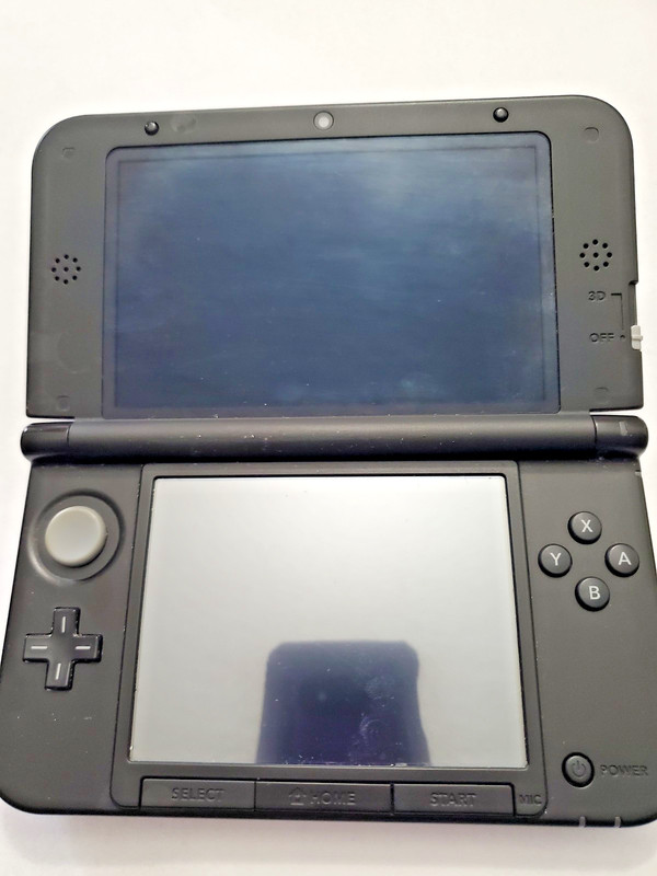 Nintendo 3DS XL Persona Q Limited Edition Console 32GB SD card included gallery