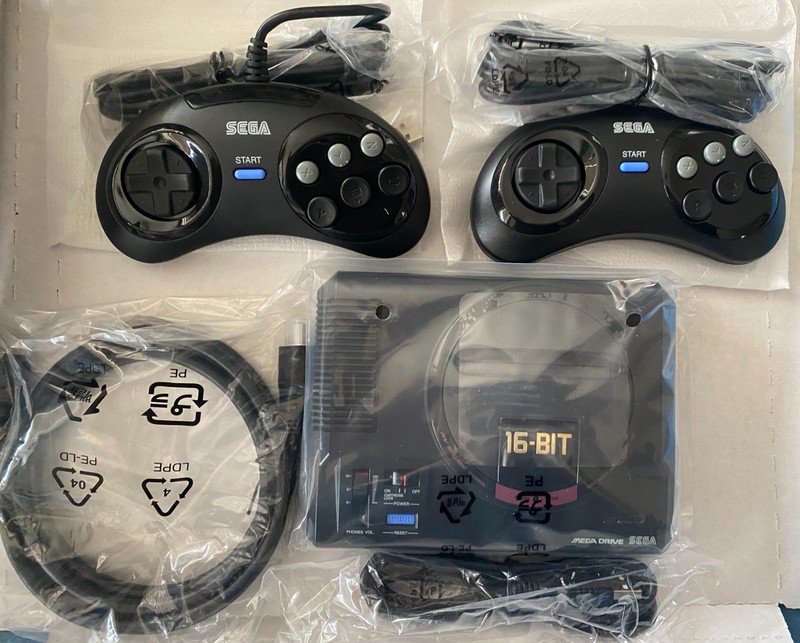 SEGA Mega Drive Mini Console HDMI, Japanese Edition Black , NEVER USED OPEN BOX